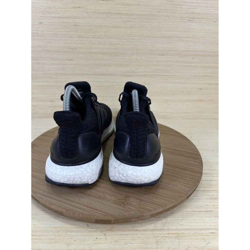 Adidas Ultraboost 4.0 Black White Athletic Running Shoes Womens Size 8 BB6149